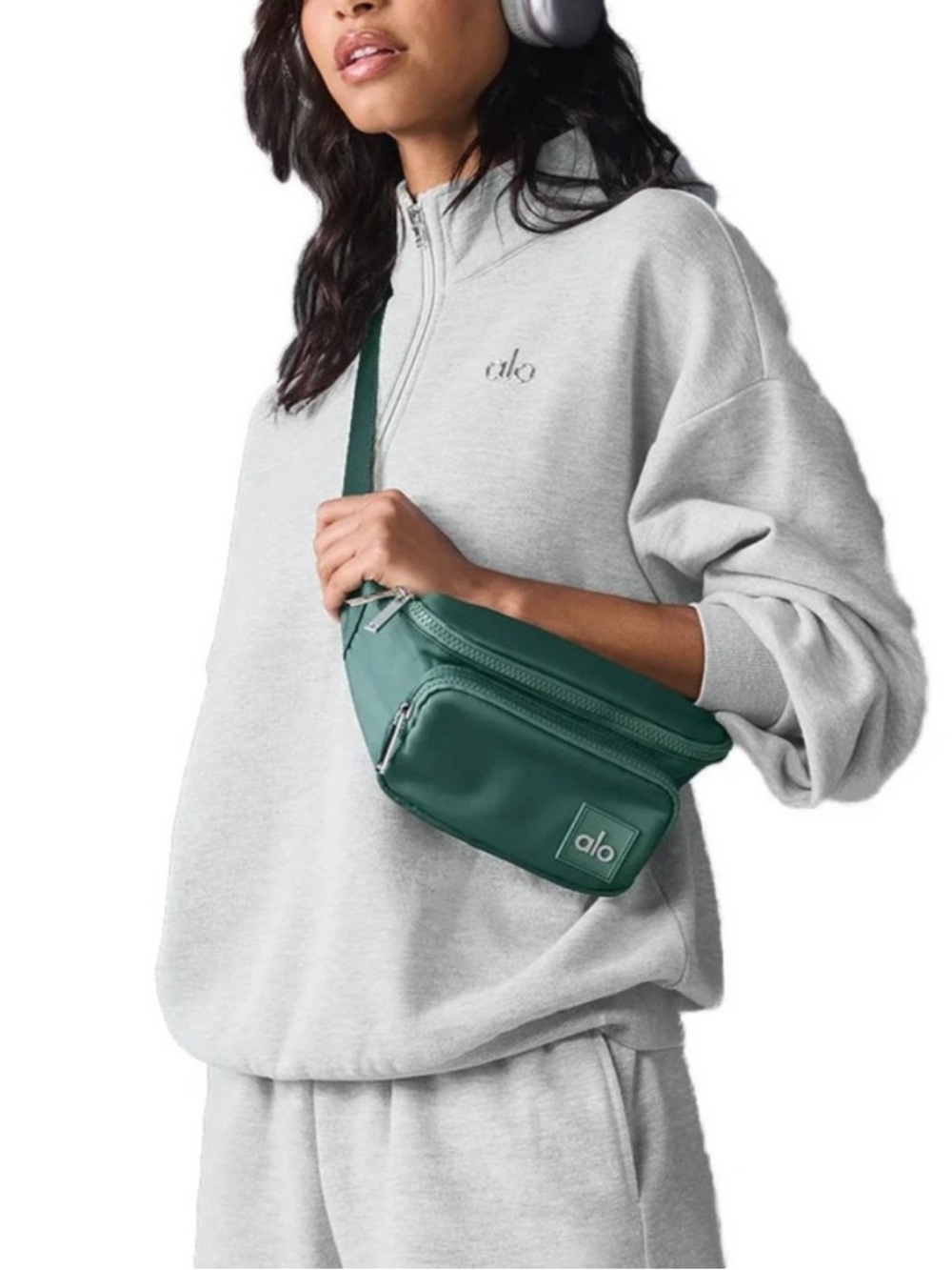 ALO Yoga Winter Ivy Crossbody Belt Bag